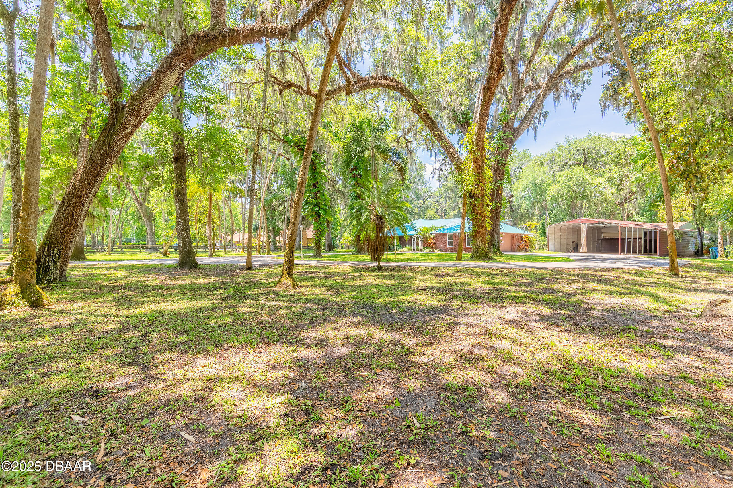 712 S Timberlane Drive