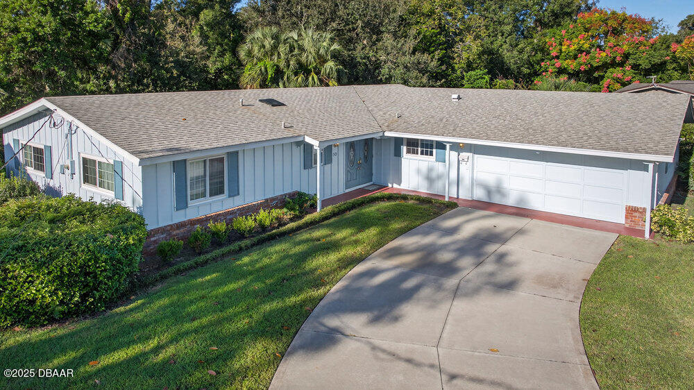50 N St Andrews Drive