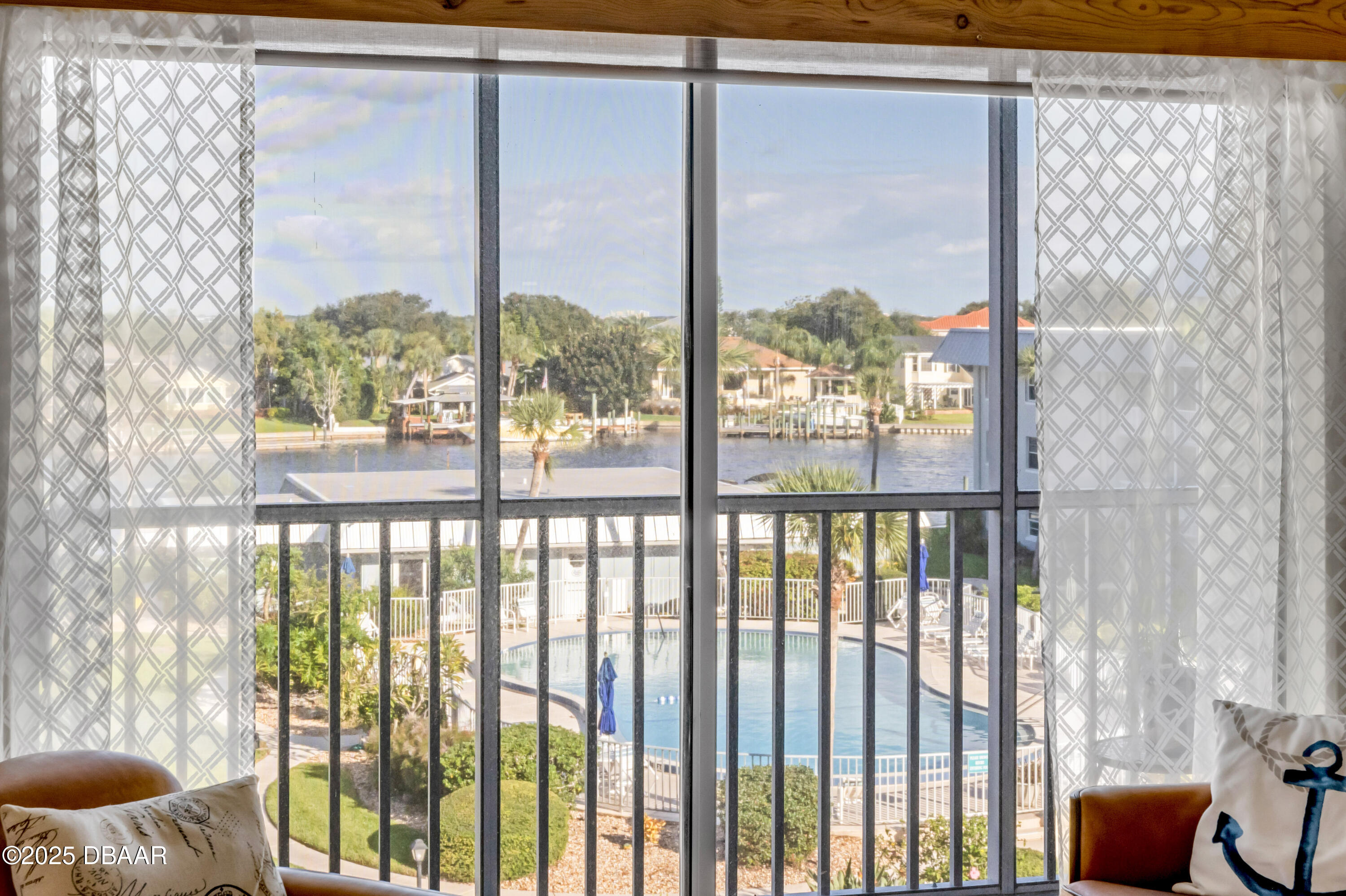 315 N Causeway C401