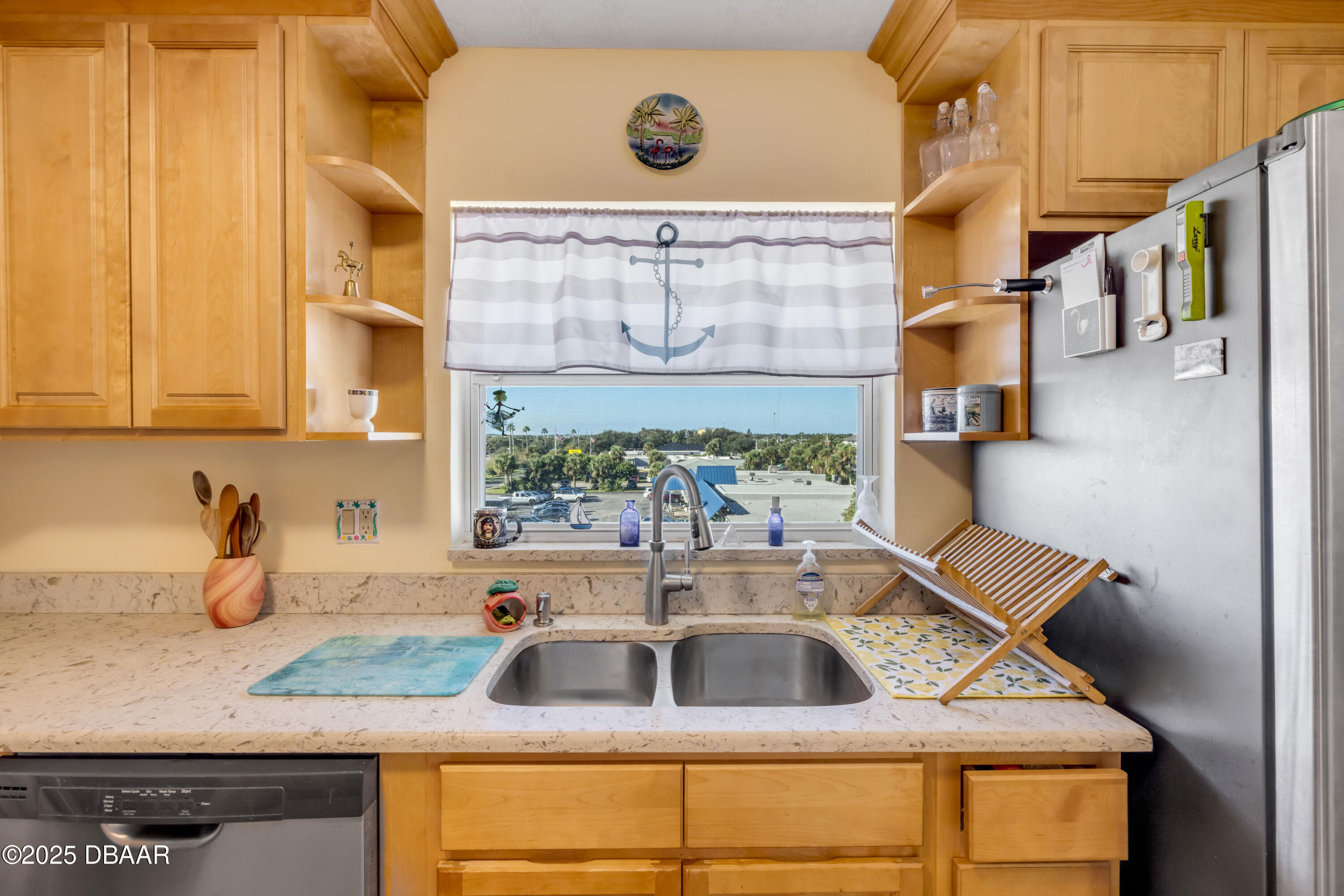 315 N Causeway C401