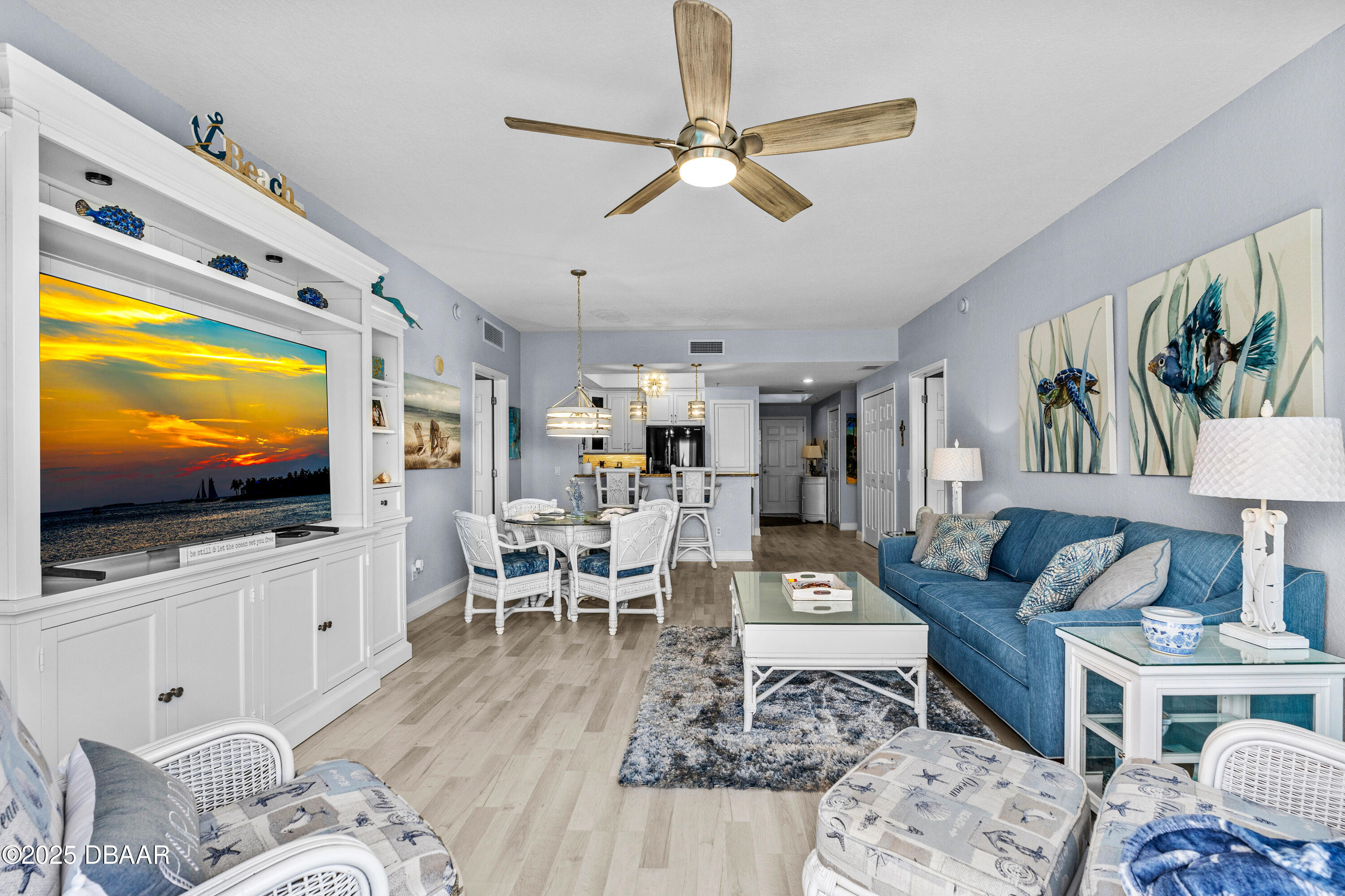 2 Oceans West Boulevard 608