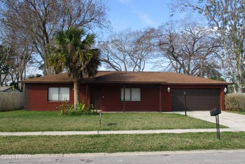 A home in South Daytona