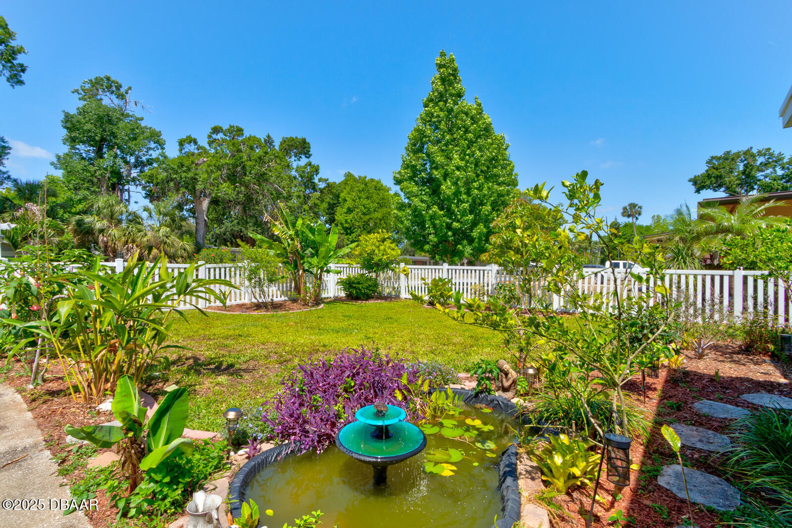 357 S Seneca Boulevard