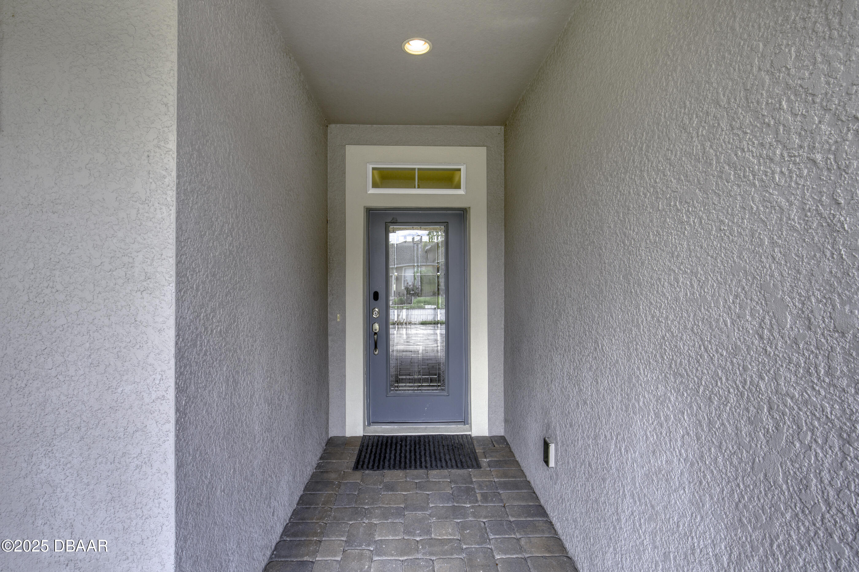 320 Wentworth Avenue