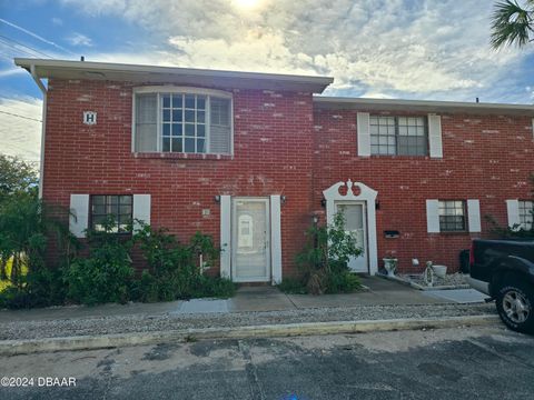 A home in Daytona Beach