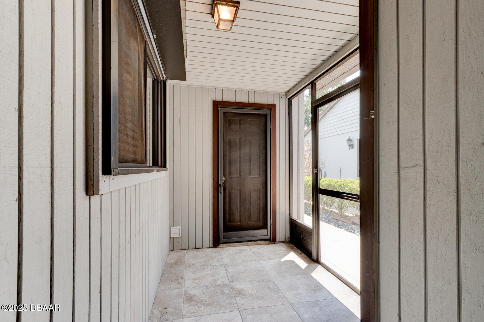 488 Shorewood Lane