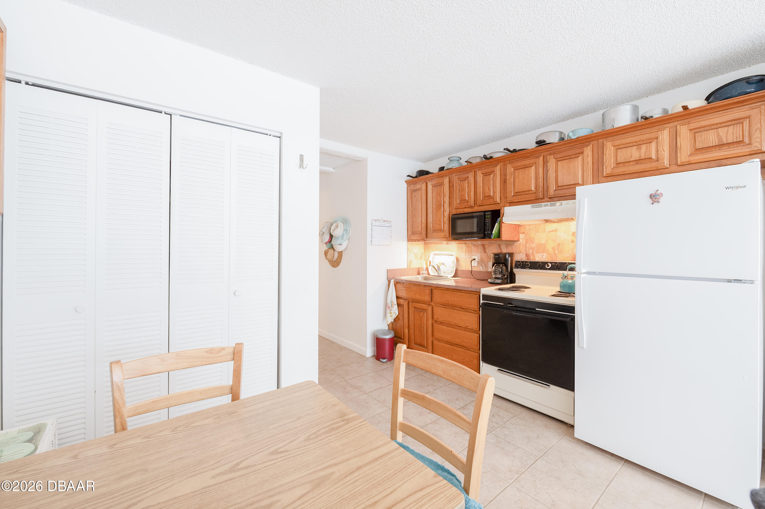 3727 S Atlantic Avenue