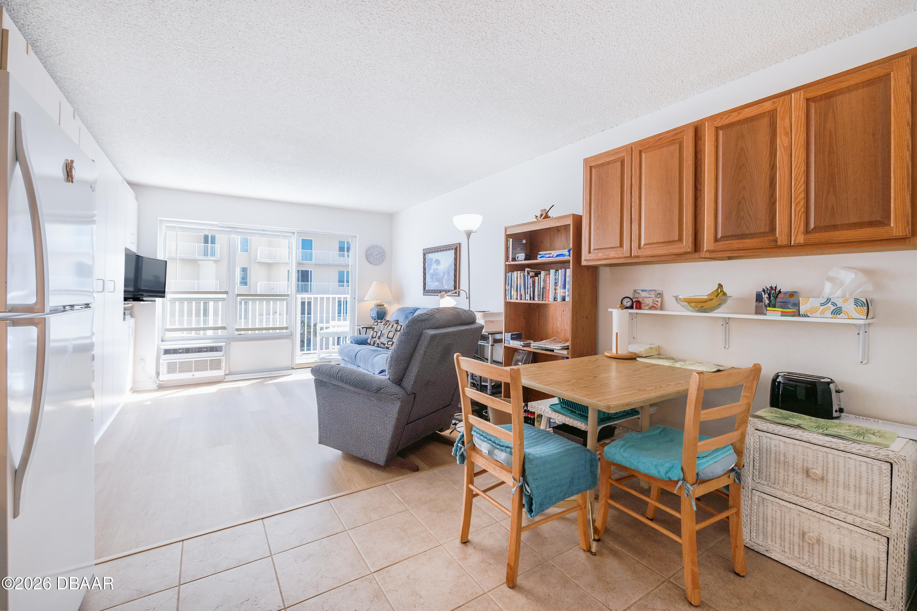 3727 S Atlantic Avenue