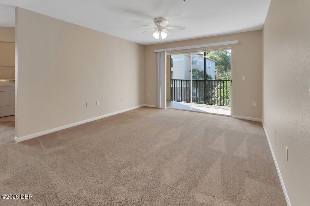 940 Village Trail
