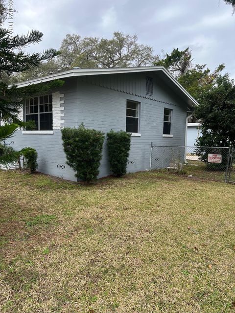 A home in Daytona Beach