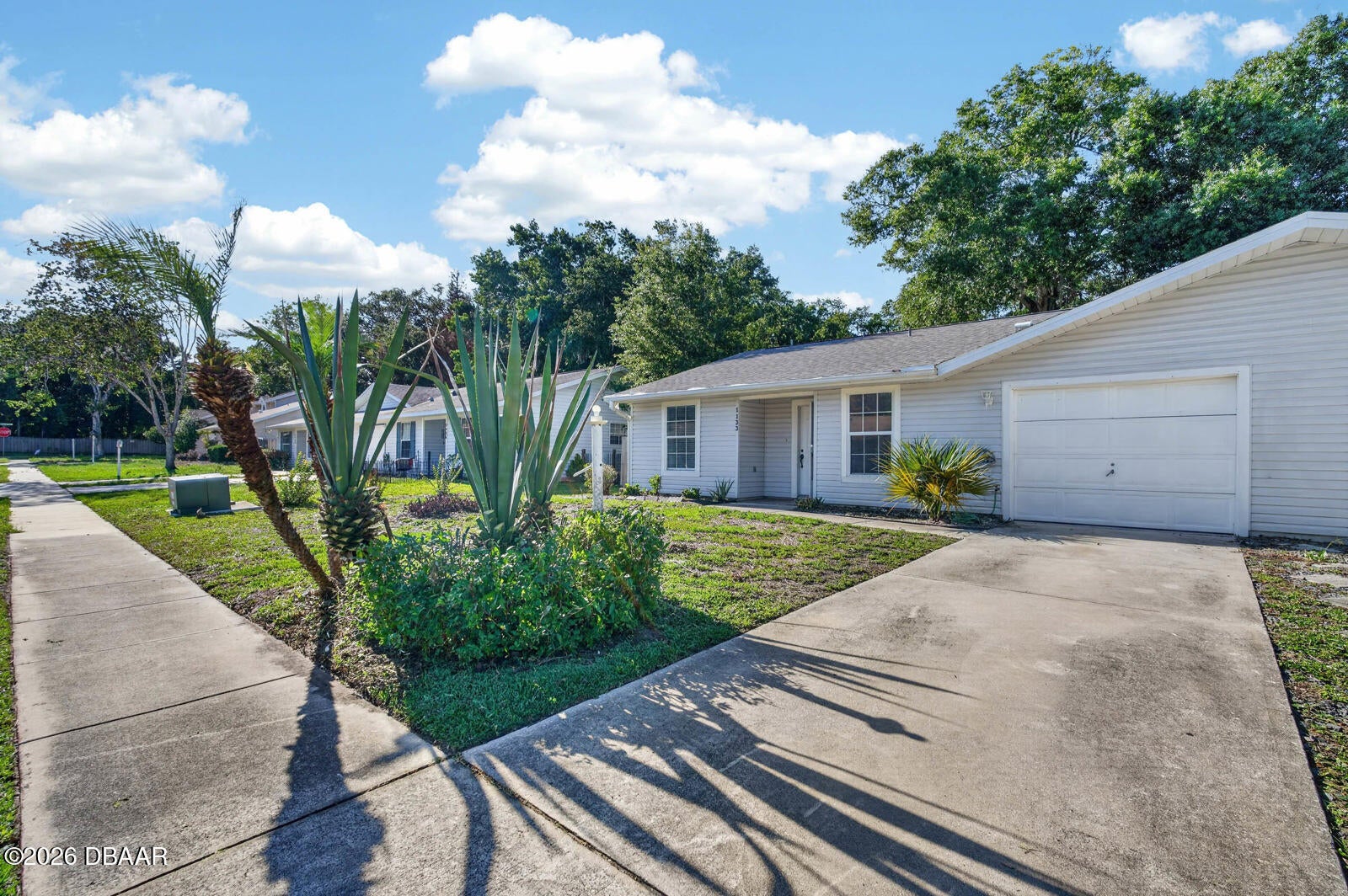 1131-1133 Squirrel Nest Lane