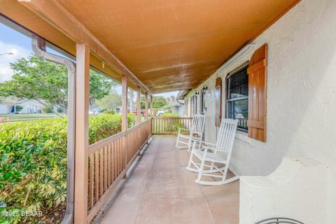 A home in South Daytona