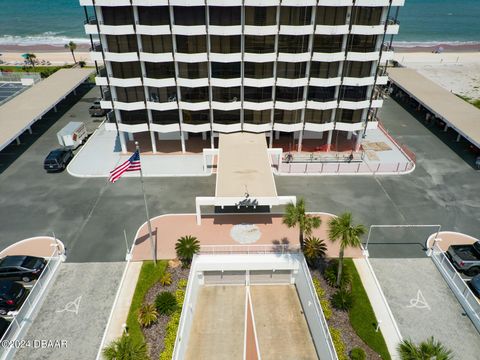 A home in Daytona Beach