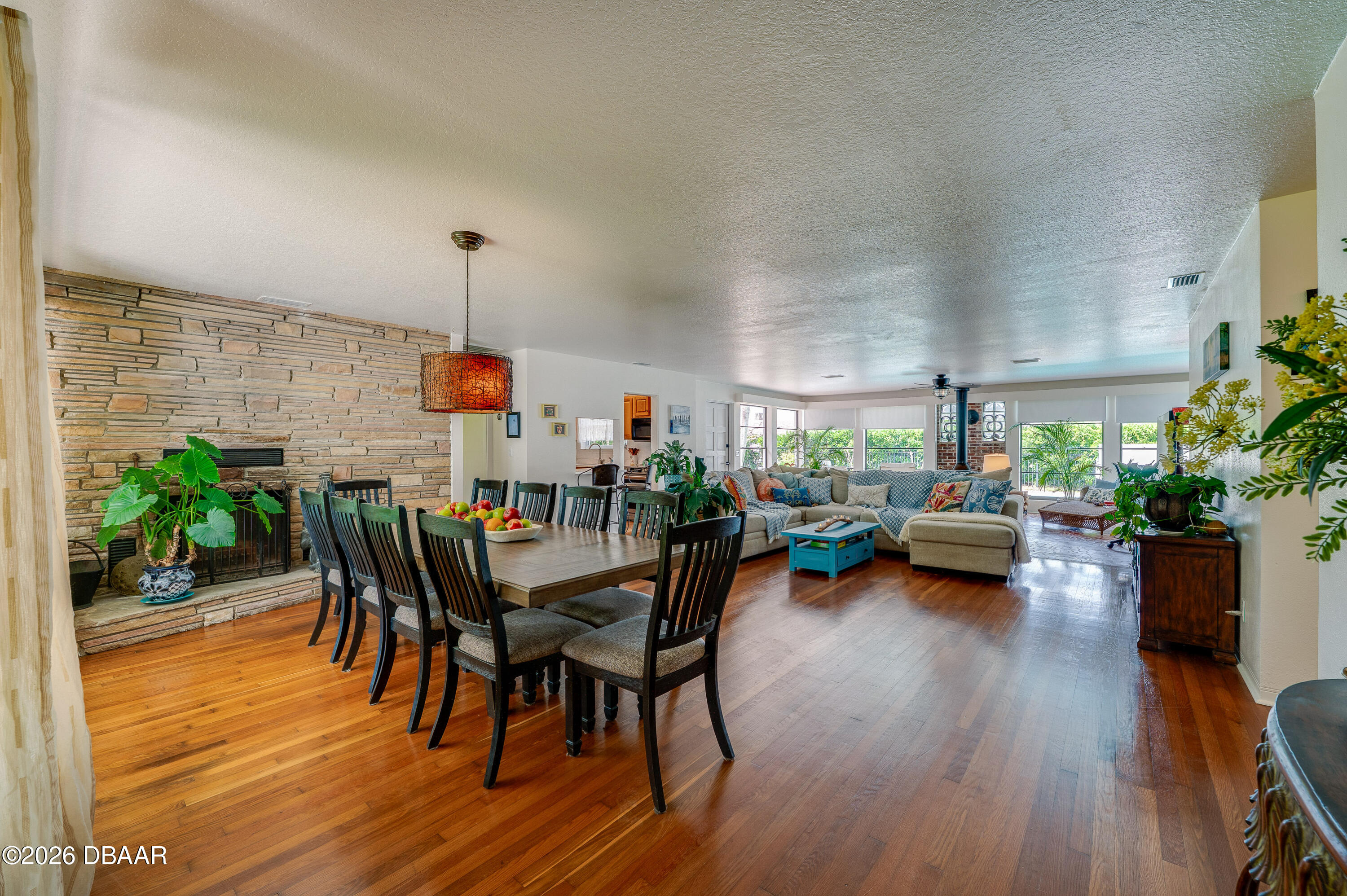 1536 John Anderson Drive