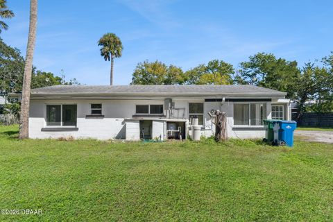 612 Holly Street Daytona Beach FL 32117