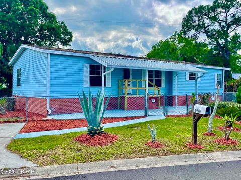 1910 WOODCREST Drive Ormond Beach FL 32174