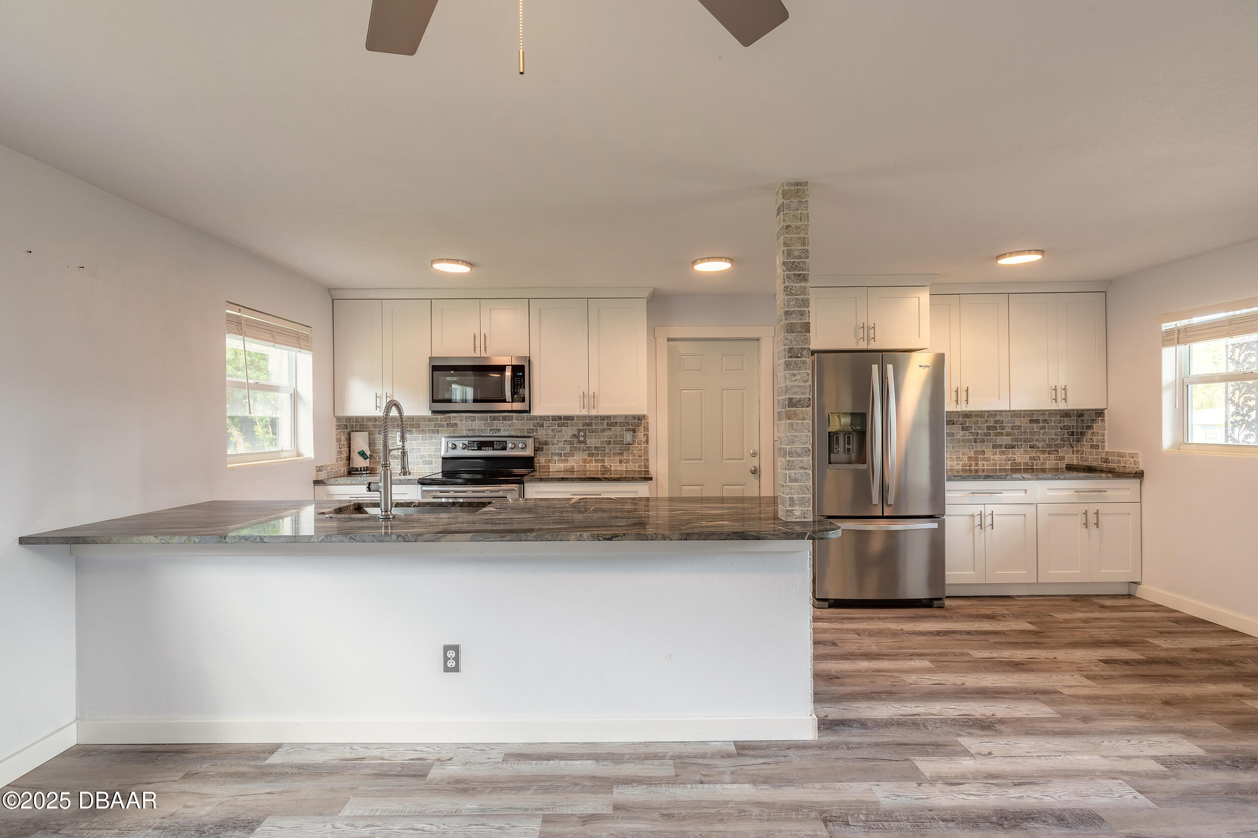 1012 Highland Park Terrace