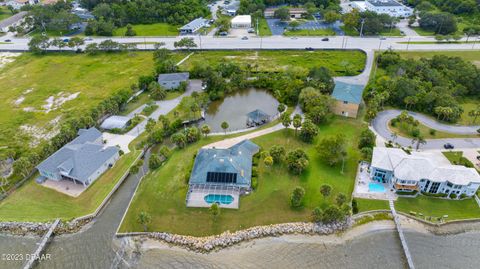 A home in South Daytona