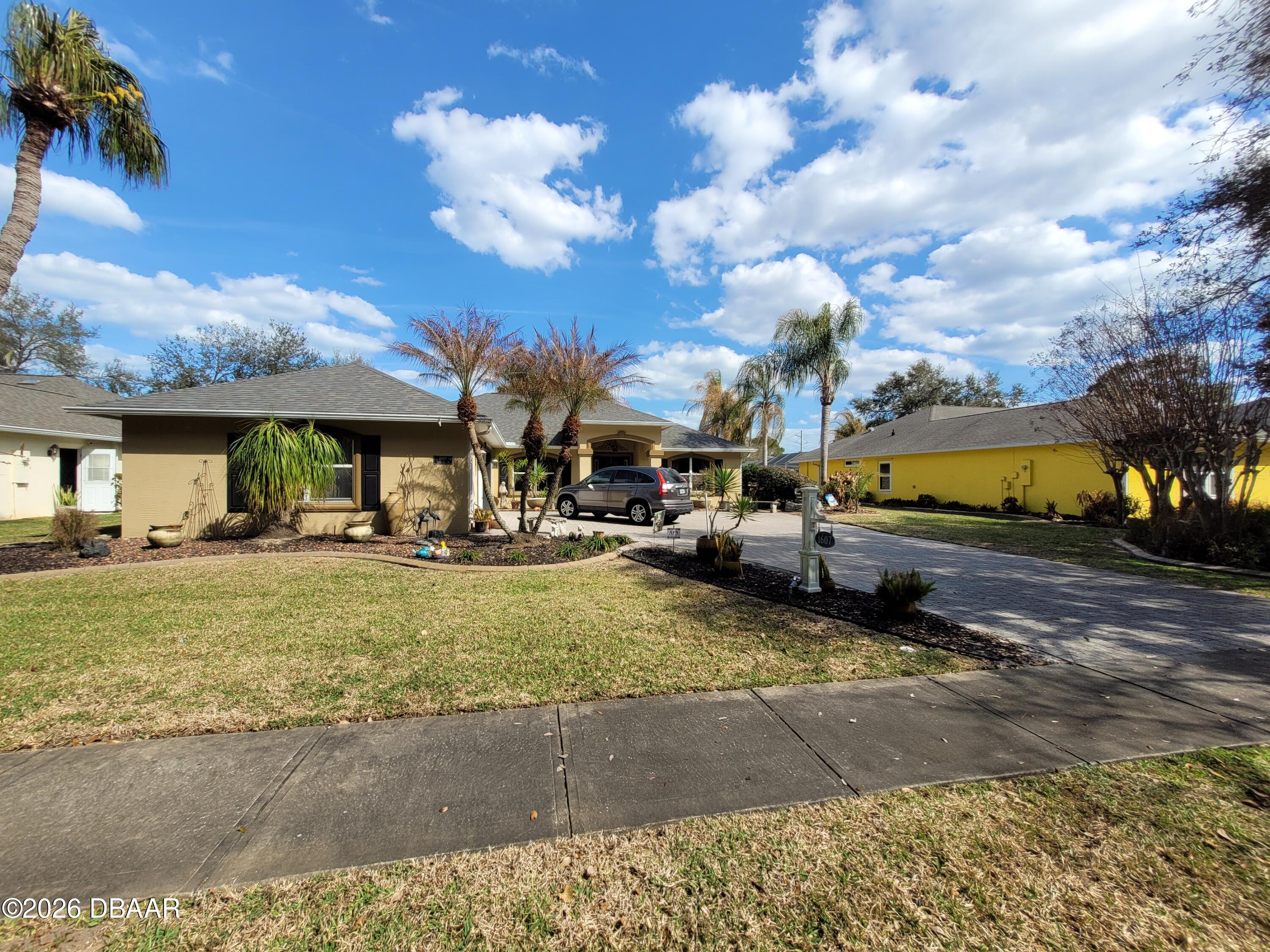 1607 Promenade Circle