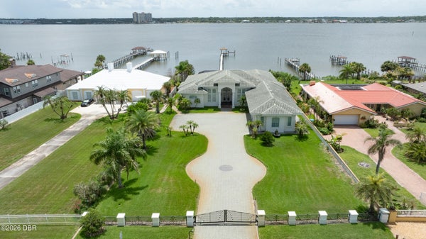 3020 S PENINSULA DR, DAYTONA BEACH SHORES, FL 32118 - Image dfebbd1a33b19f4fc2ecc237241eacdd/3062899752