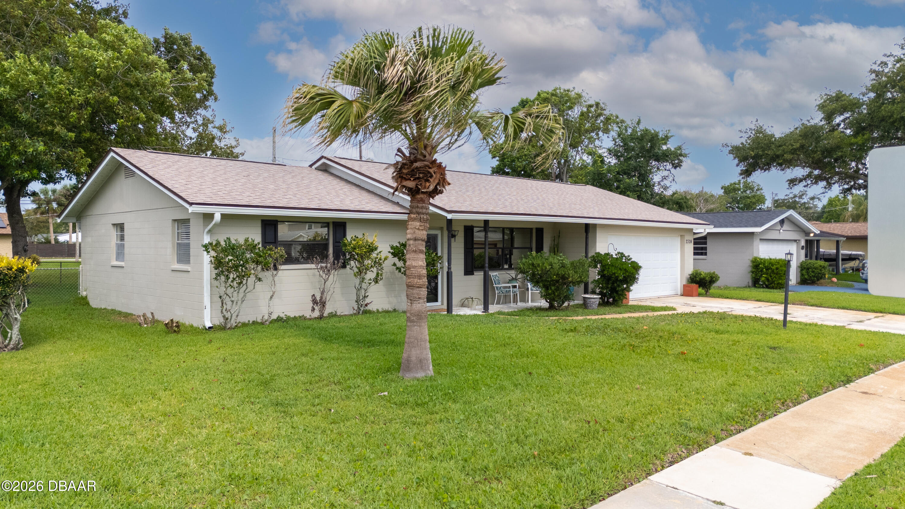 2324 Green Street