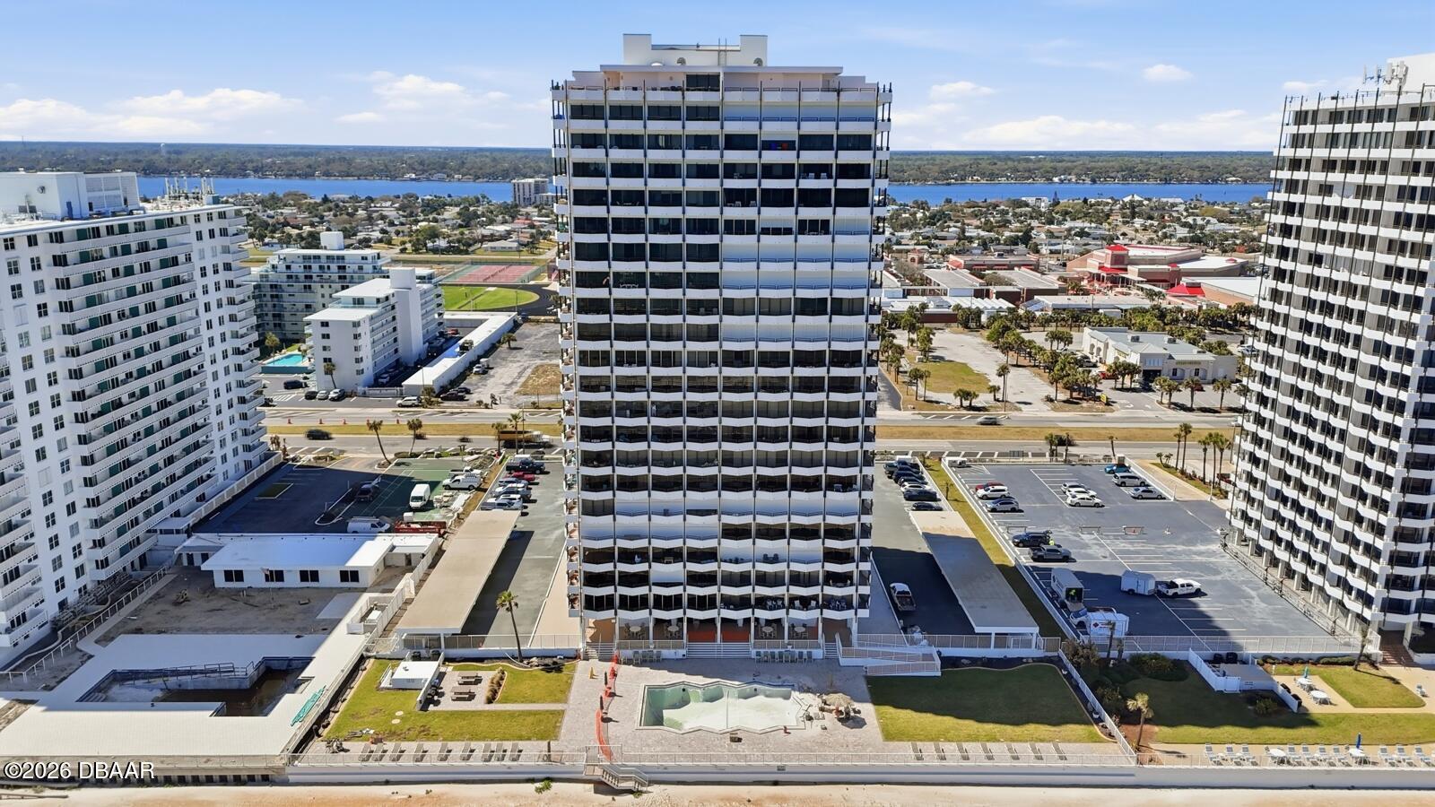 2828 N Atlantic Avenue