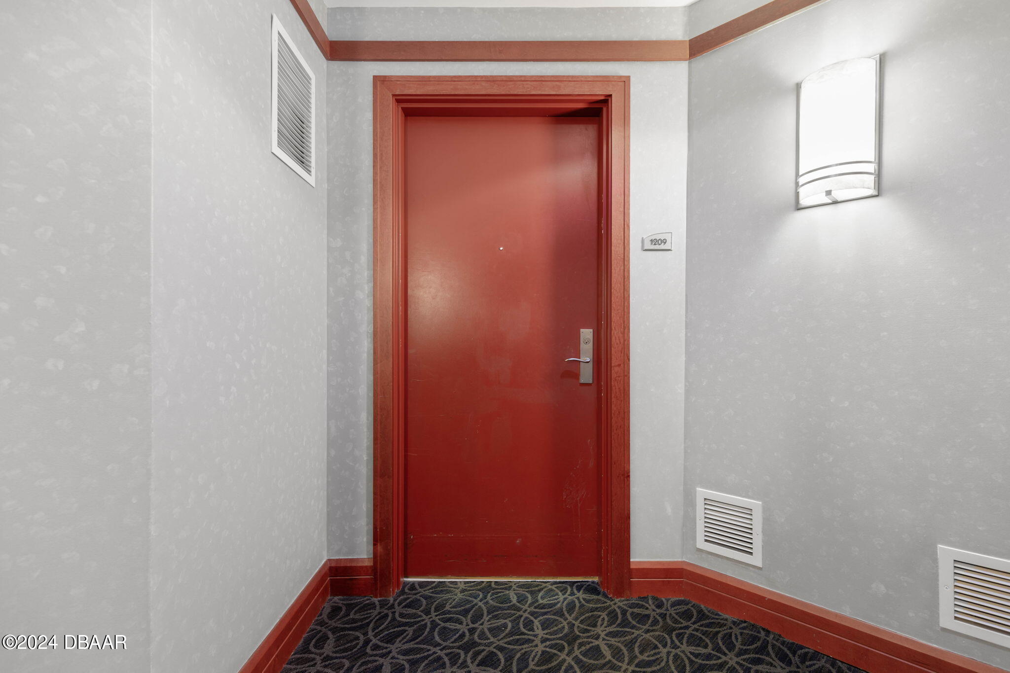 231 Riverside Drive 1209-1
