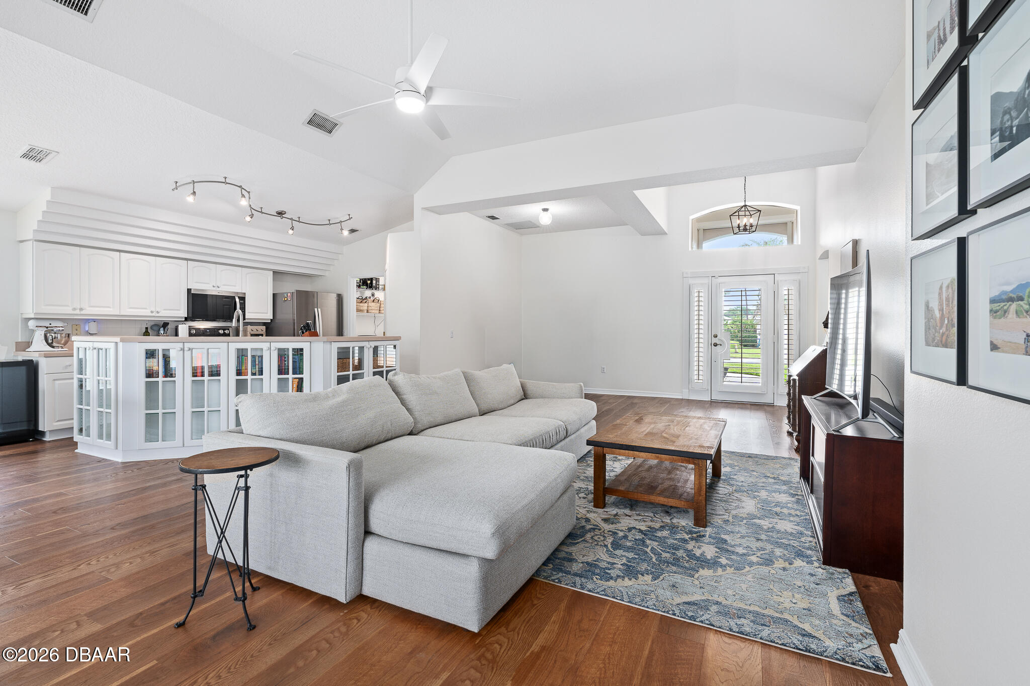 912 Countryside West Boulevard