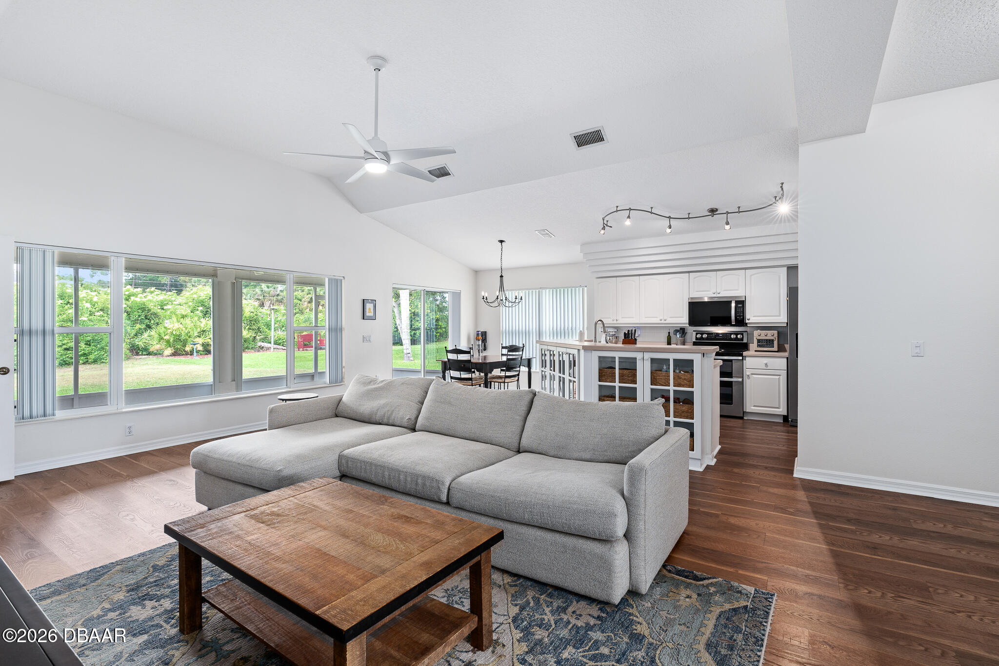 912 Countryside West Boulevard