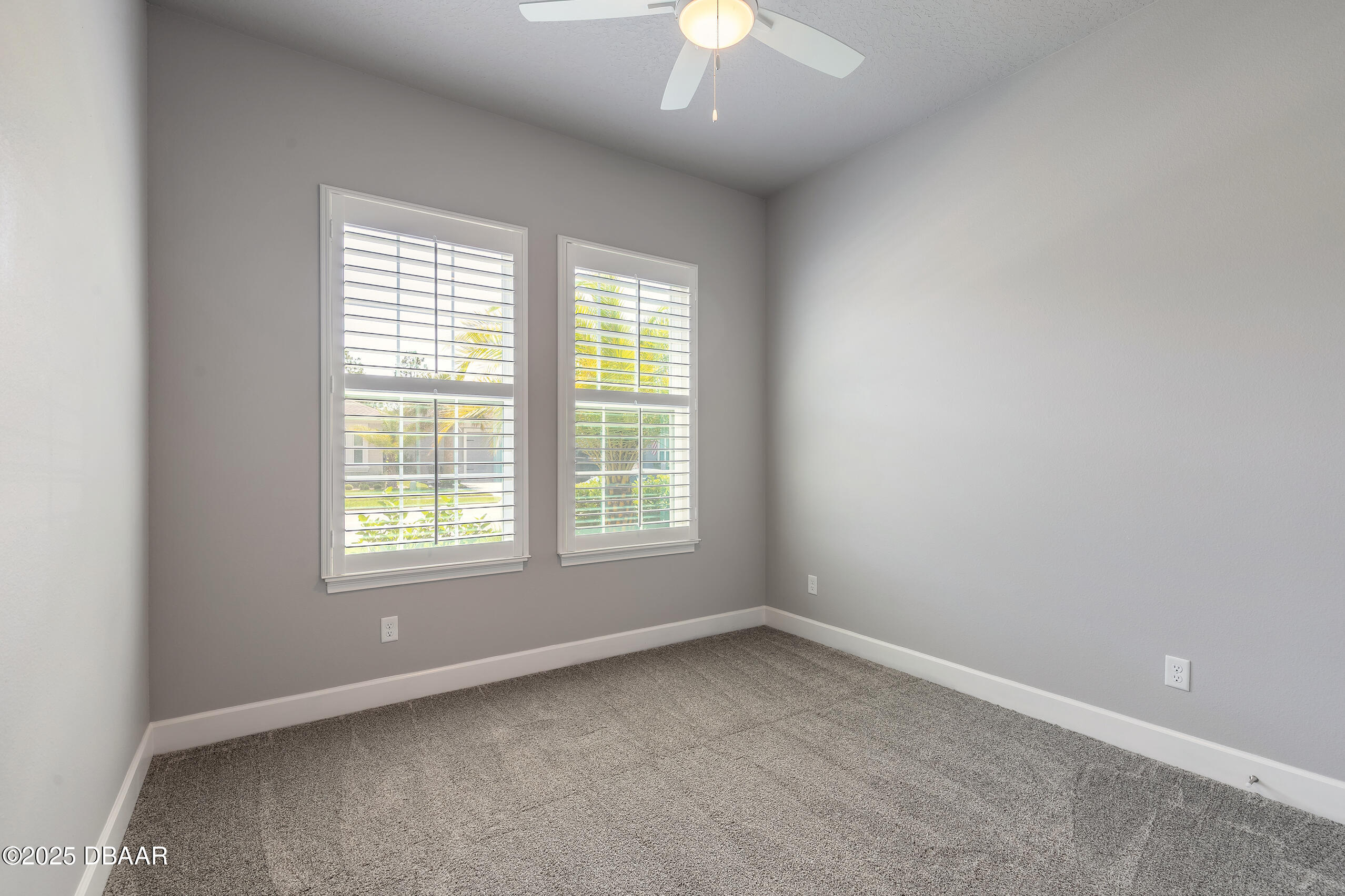 557 Mosaic Boulevard