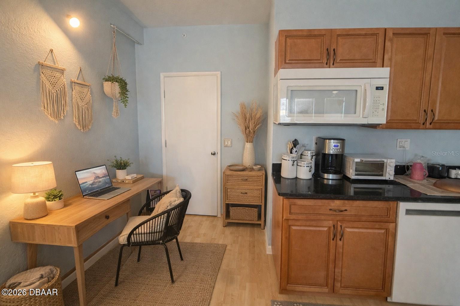 101 Palm Harbor Parkway