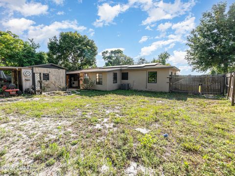 A home in Deltona