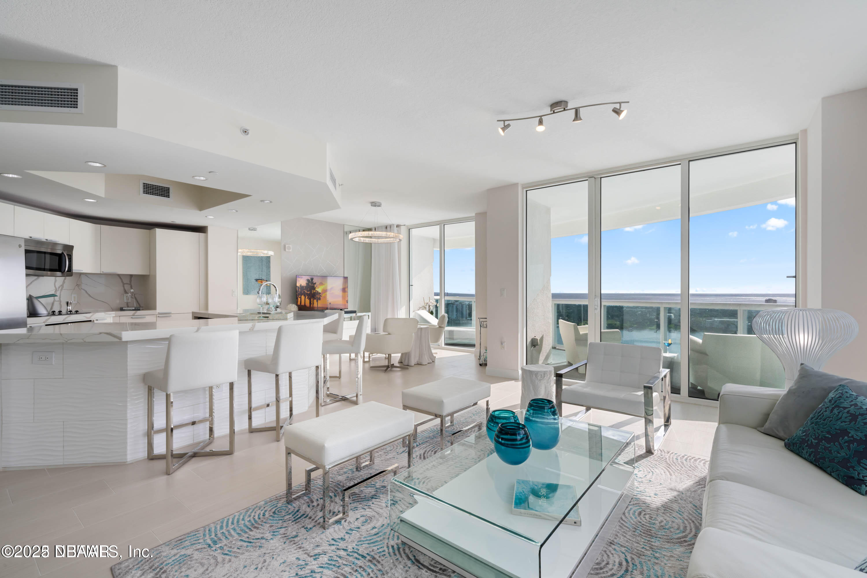 241 Riverside Drive 2301