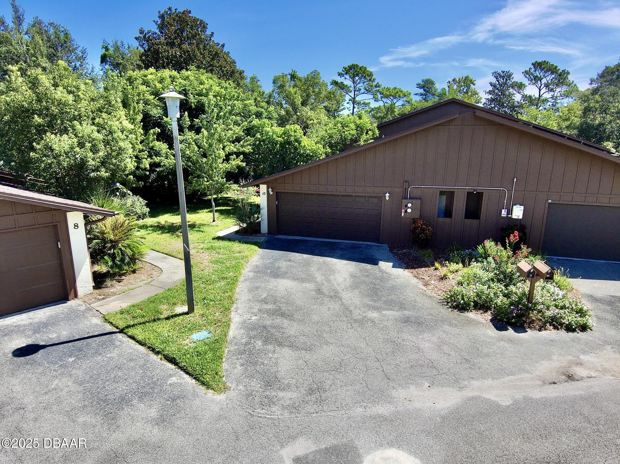 10 Cherokee Trail Townhome