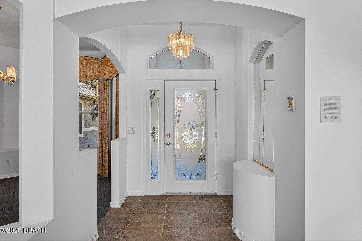 6241 Saint Thomas Court