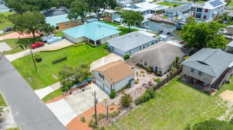 235 Randle Avenue Oak Hill FL 32759