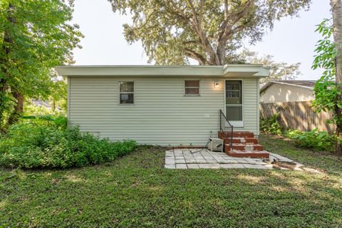 A home in Holly Hill