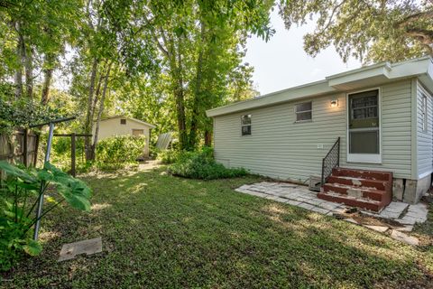 A home in Holly Hill