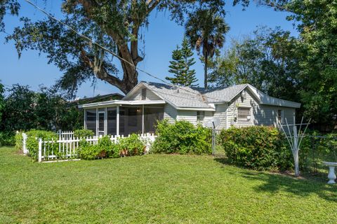 A home in Holly Hill