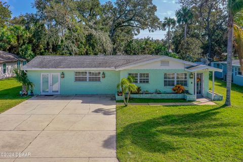 A home in New Smyrna Beach