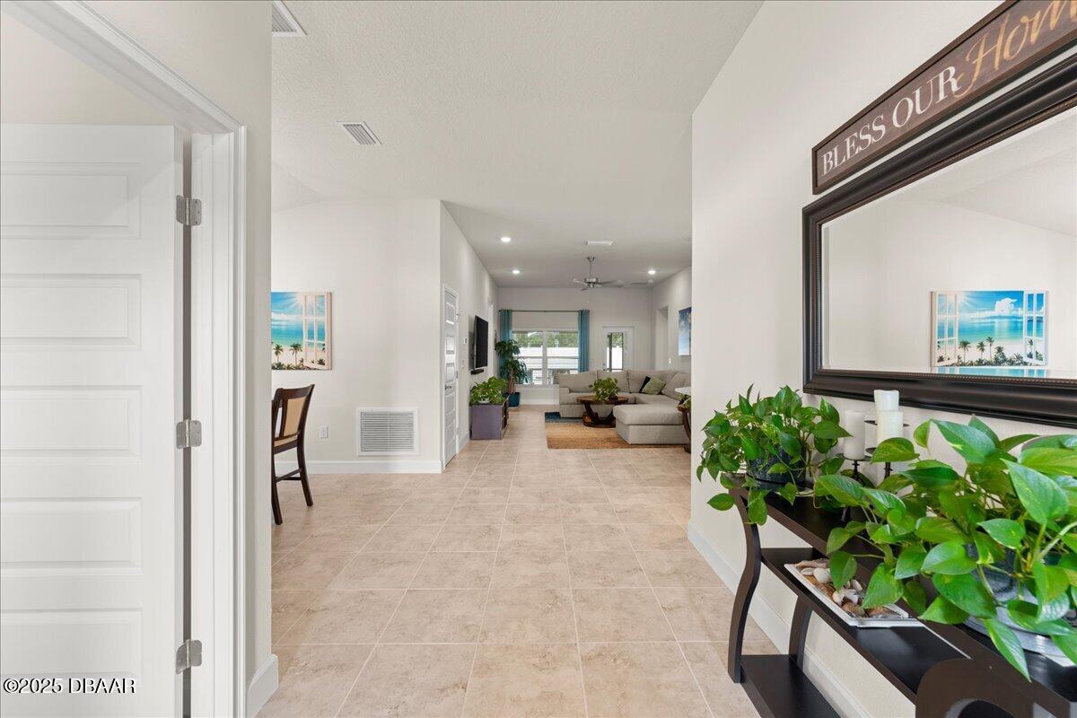 1021 Tupelo Circle