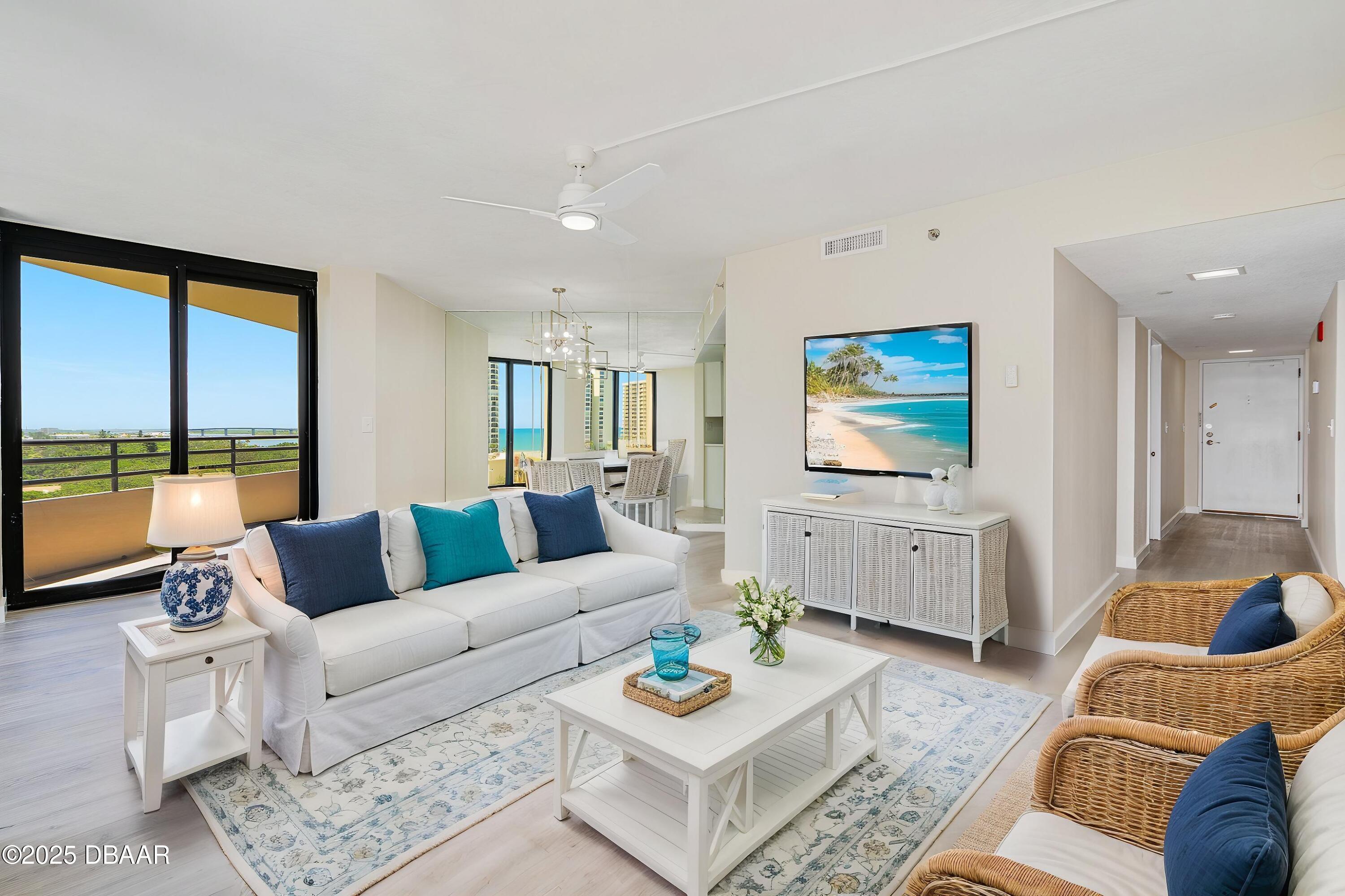 1 Oceans West Boulevard 7B5
