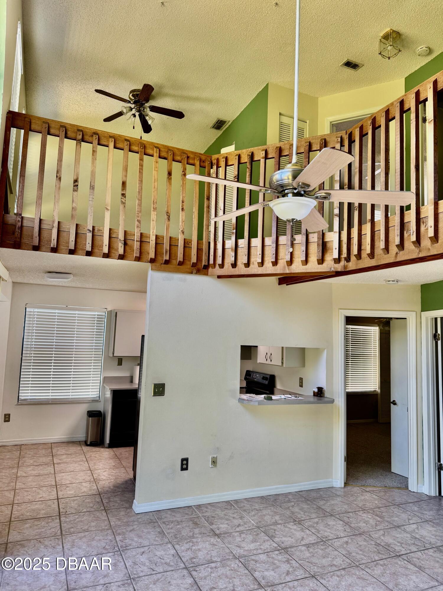 1103 Southland Court 1