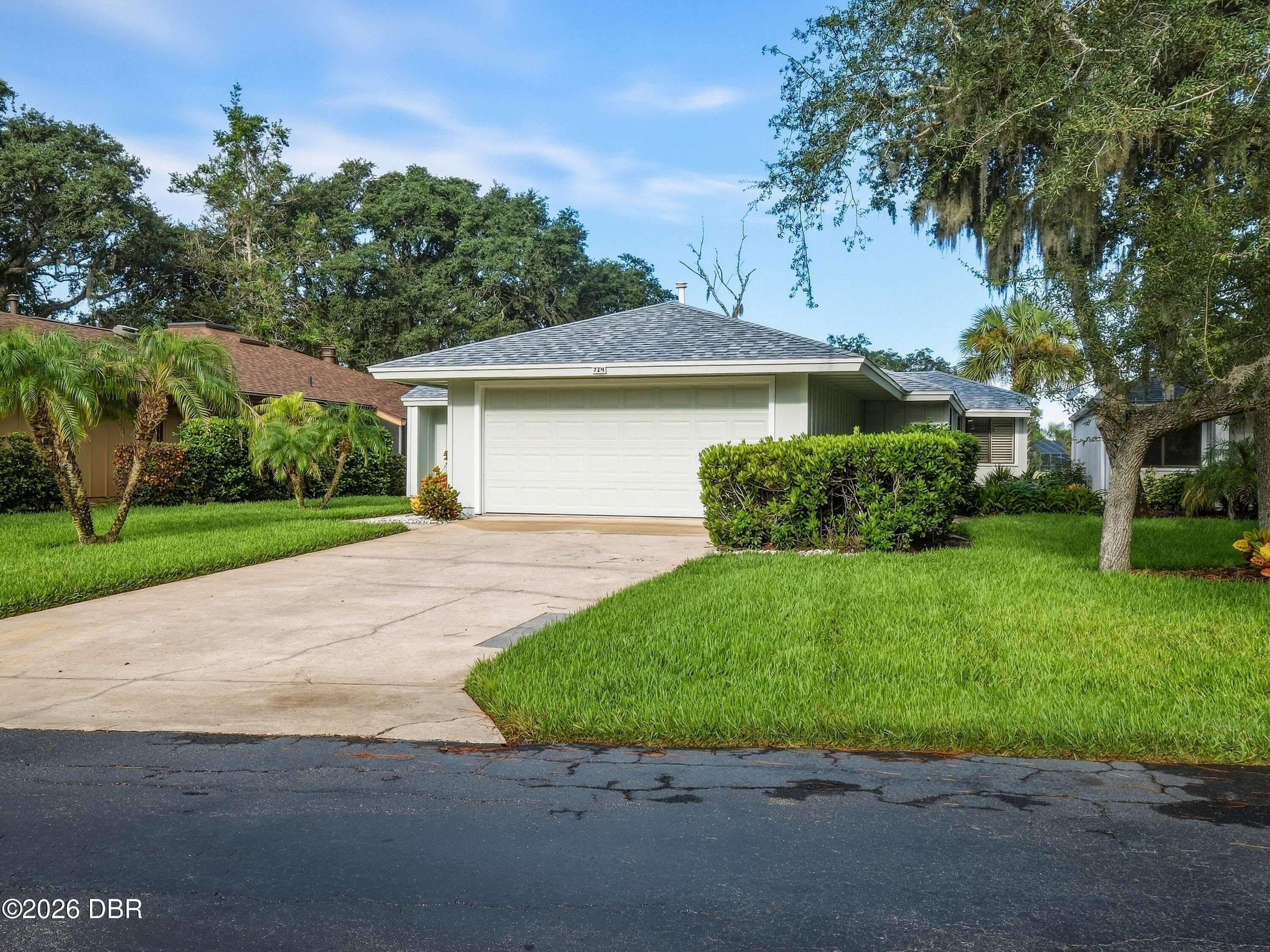 724 Saint Andrews Circle