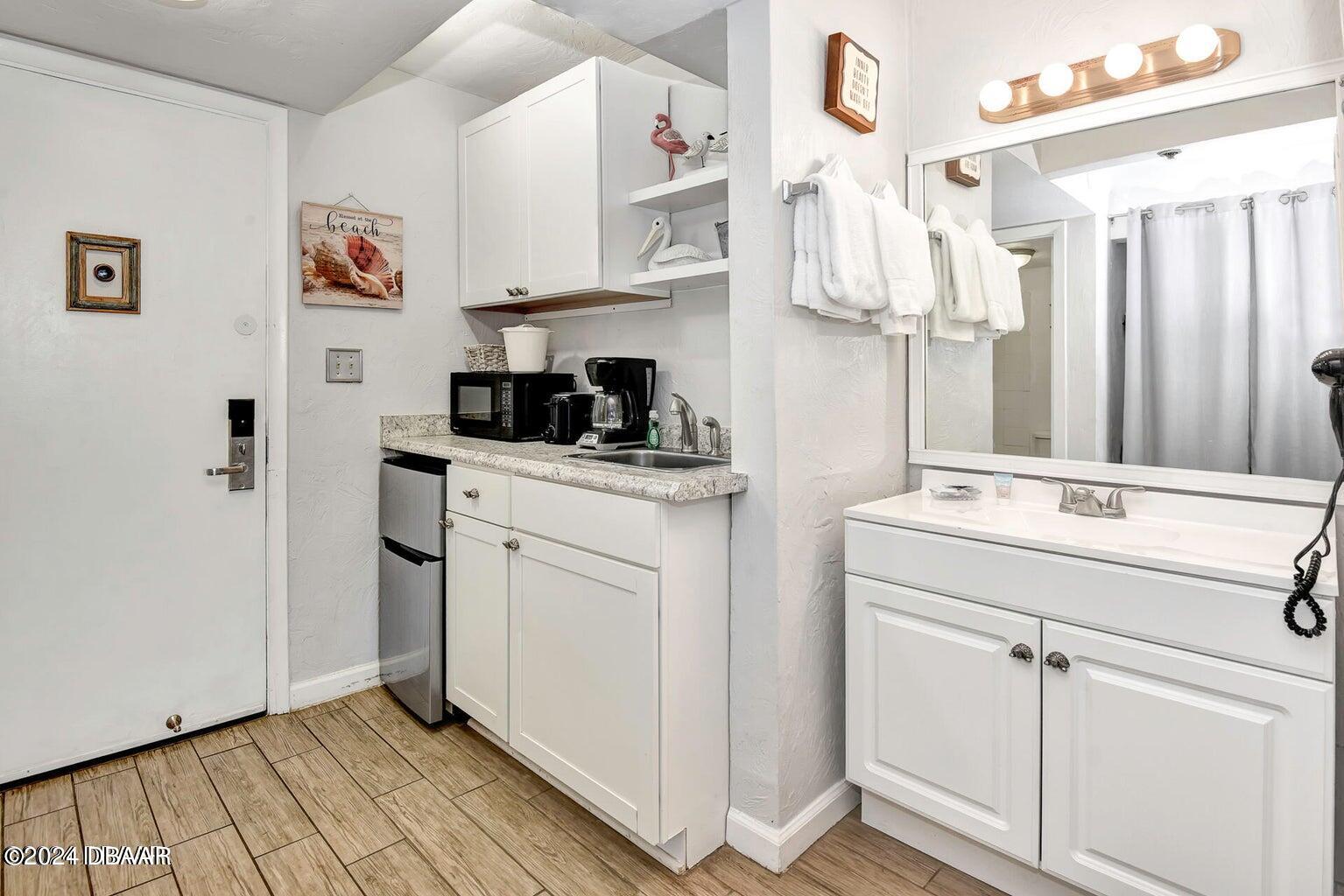 313 S Atlantic Avenue