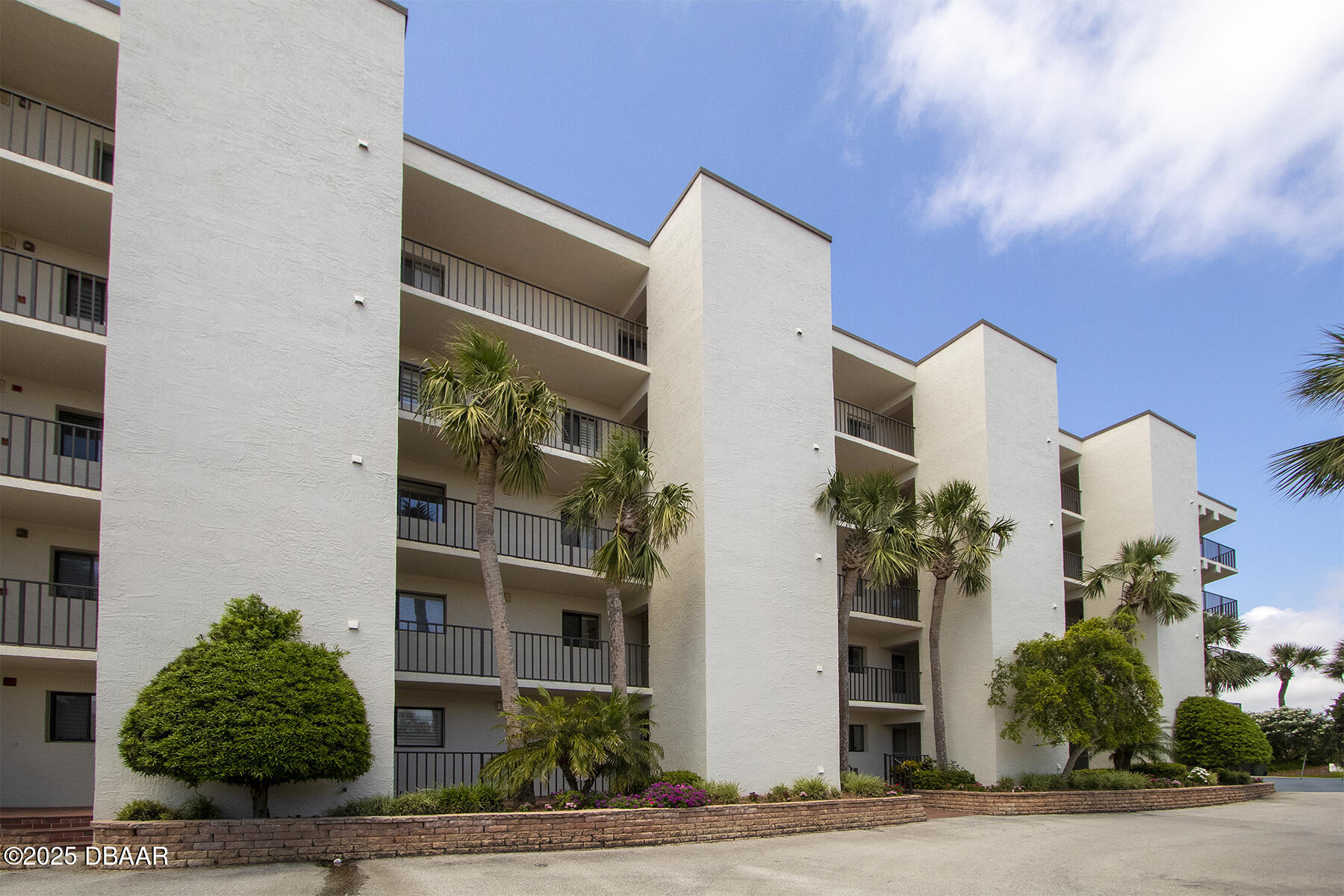 944 S Peninsula Drive 104