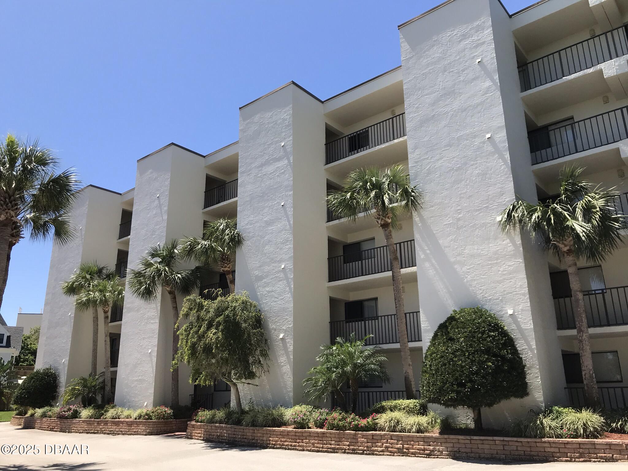 944 S Peninsula Drive 104