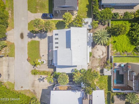 A home in New Smyrna Beach