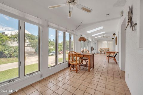 A home in New Smyrna Beach