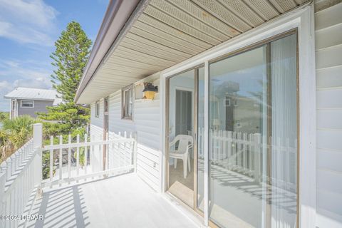 A home in New Smyrna Beach